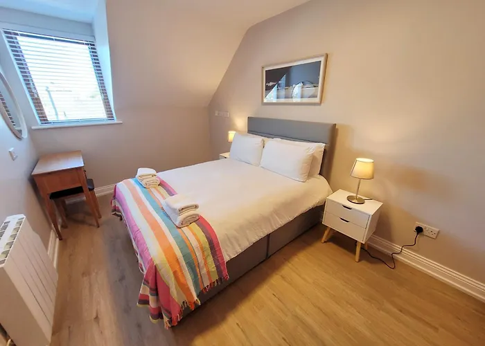 Donegan Court Aparthotel
